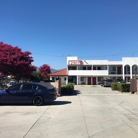 Eunice Plaza Motel Эль-Монте Экстерьер фото