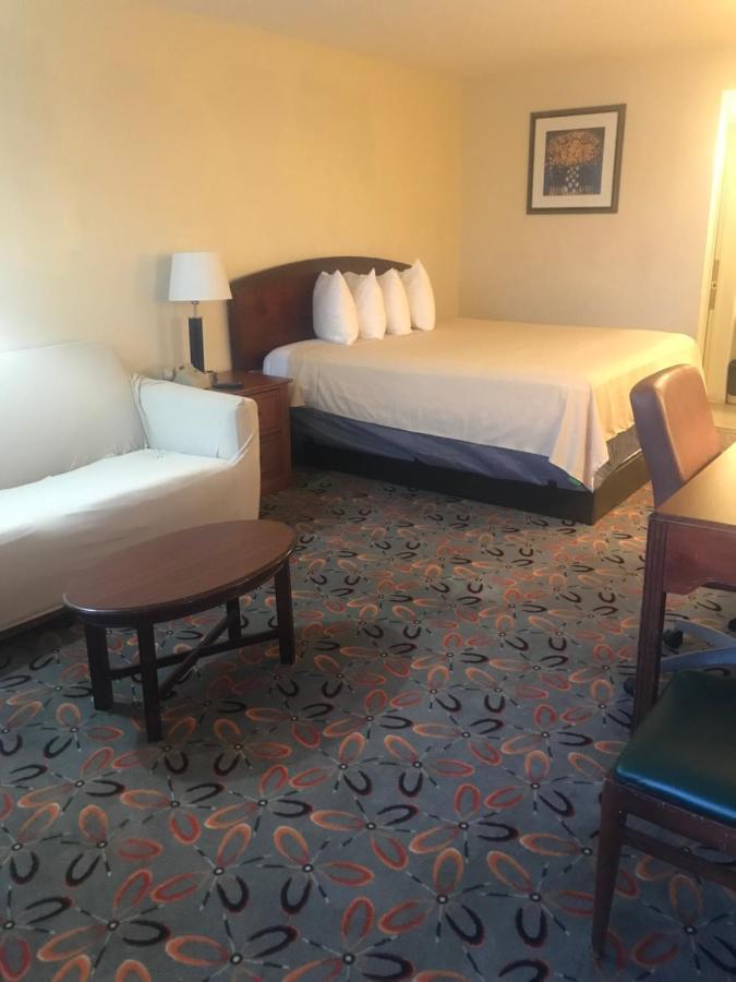 Eunice Plaza Motel Эль-Монте Экстерьер фото