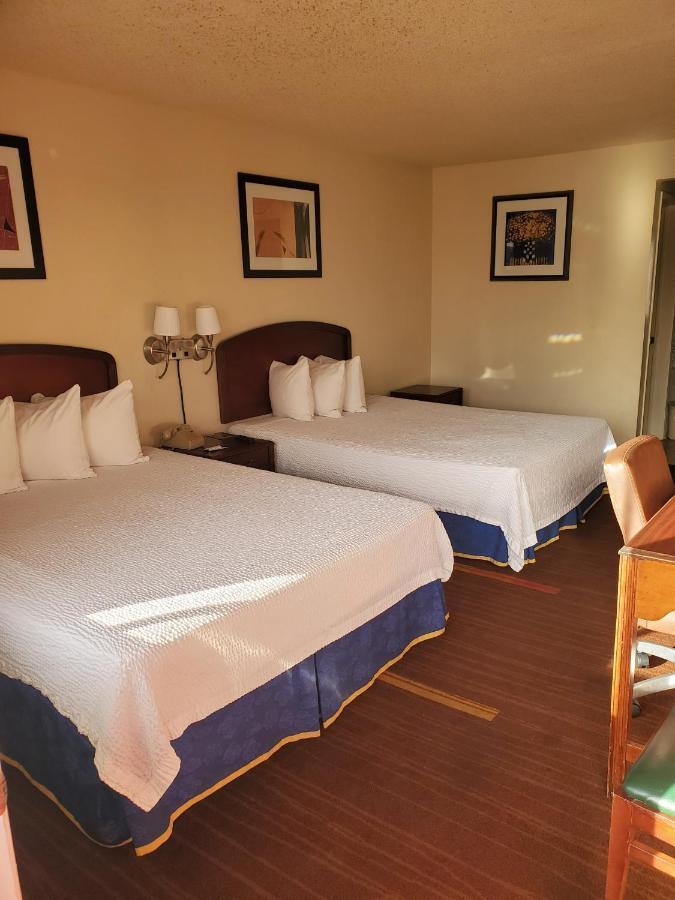 Eunice Plaza Motel Эль-Монте Экстерьер фото