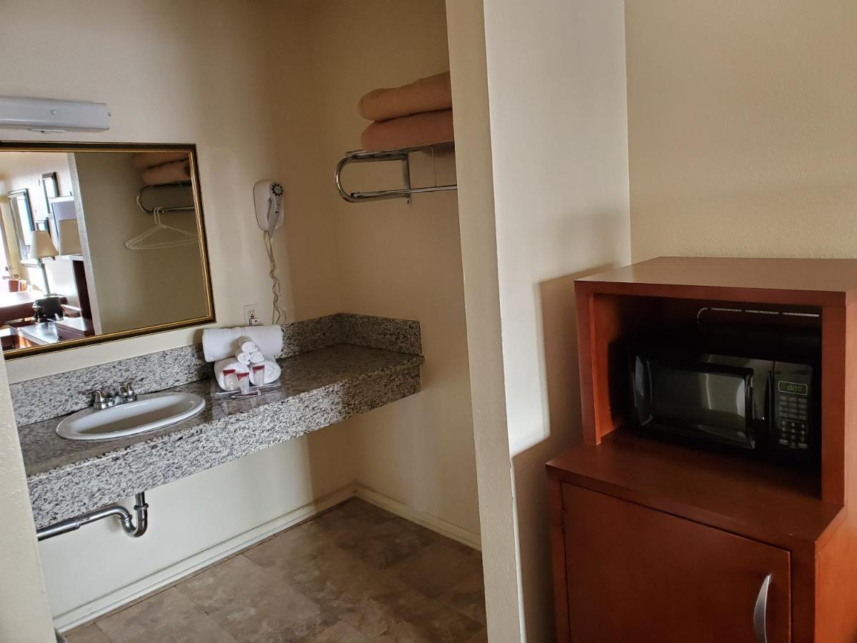 Eunice Plaza Motel Эль-Монте Экстерьер фото